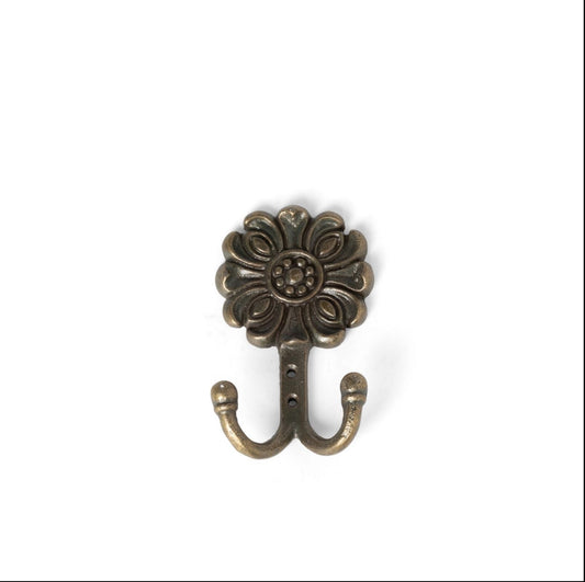 Retail $20: Scalloped Brass Wall Hook